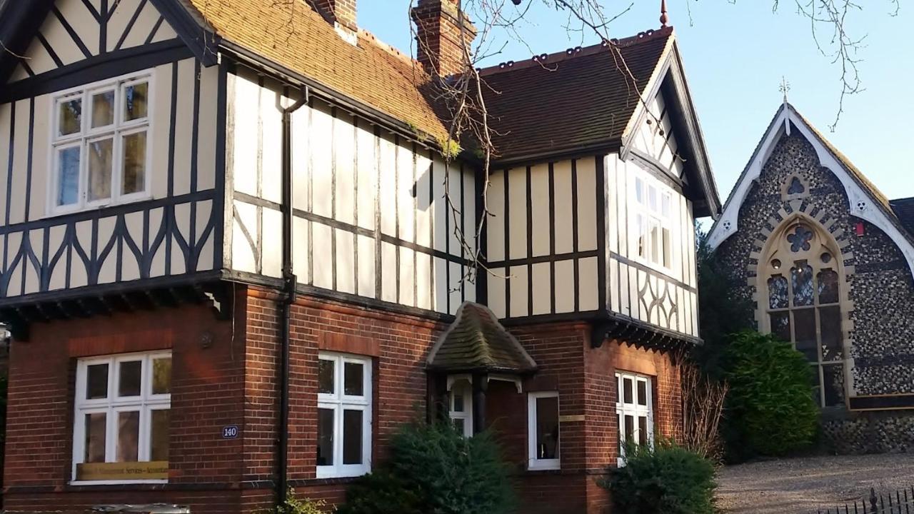 Old School Apartment 1 First Floor Bury St. Edmunds 외부 사진